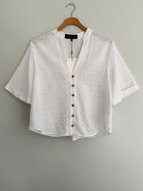 NWT Zara Short Sleeve White Eyelet Embroidered Button Down Shirt Size M